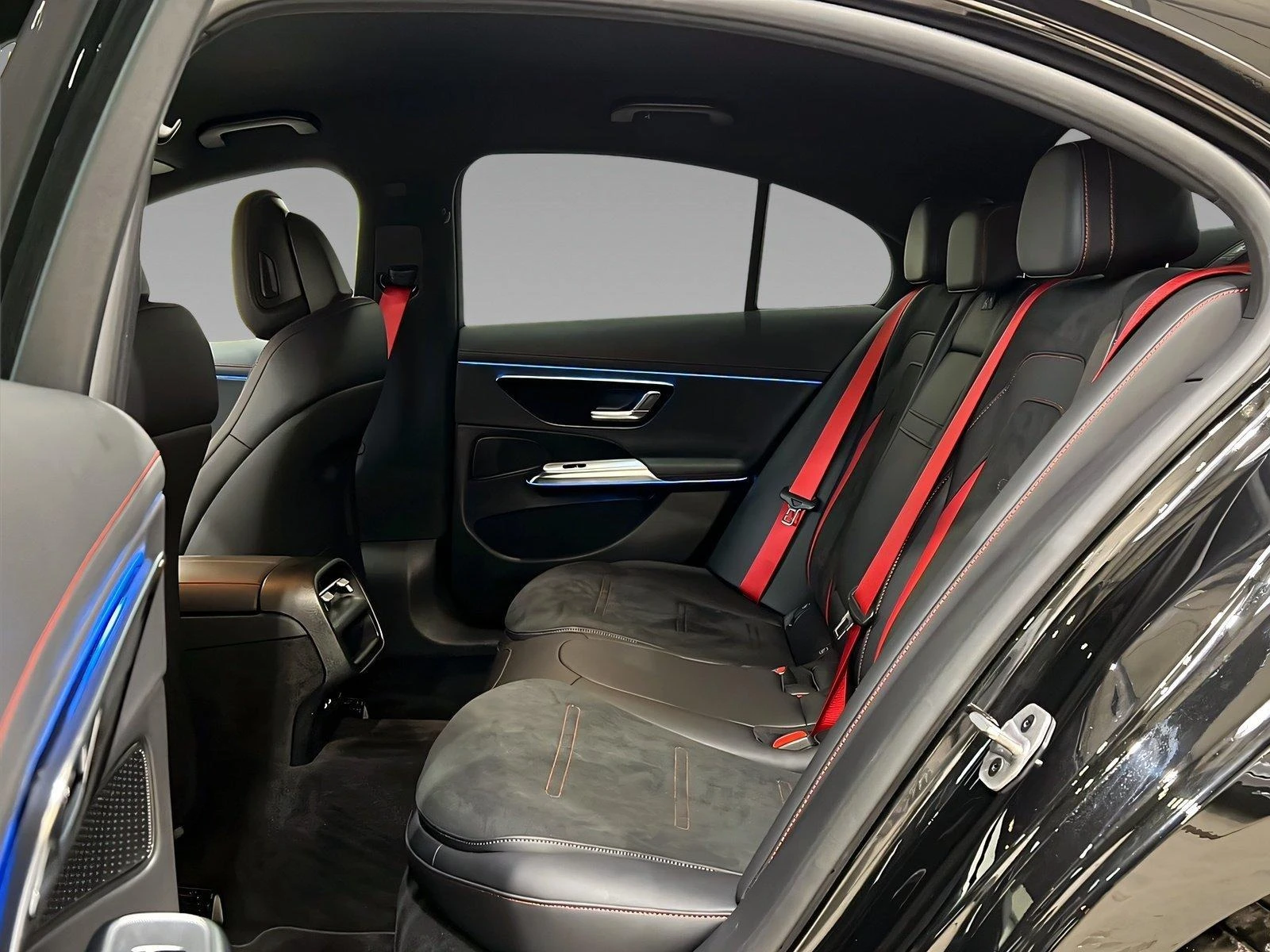 Mercedes-Benz E 53 AMG 4MATIC+ HYBRID 360 CAMERA DIGITAL  | Mobile.bg � ����������� 12