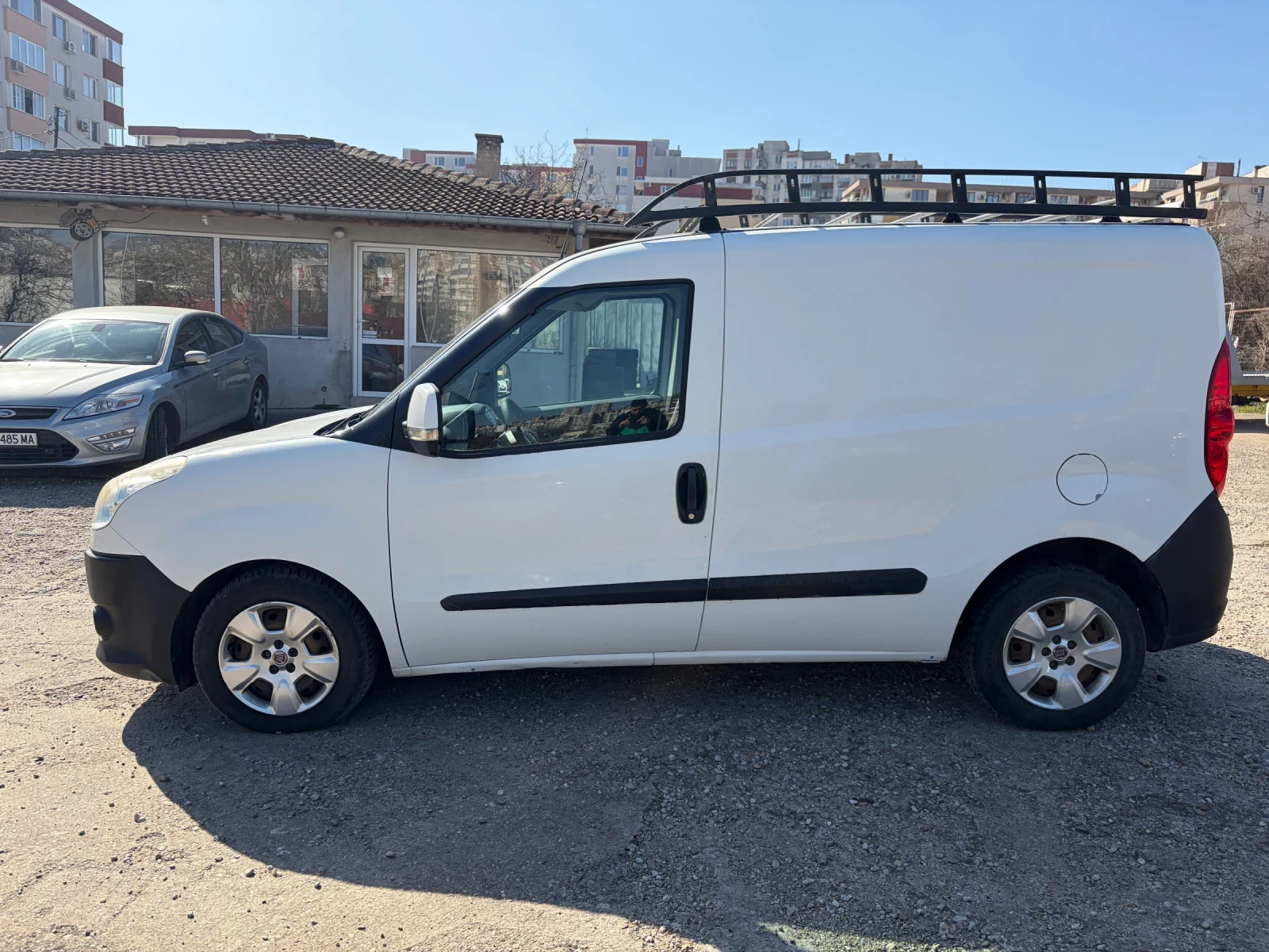Fiat Doblo 1.6d 105hp Swiss, снимка 4 - Автомобили и джипове - 53824754