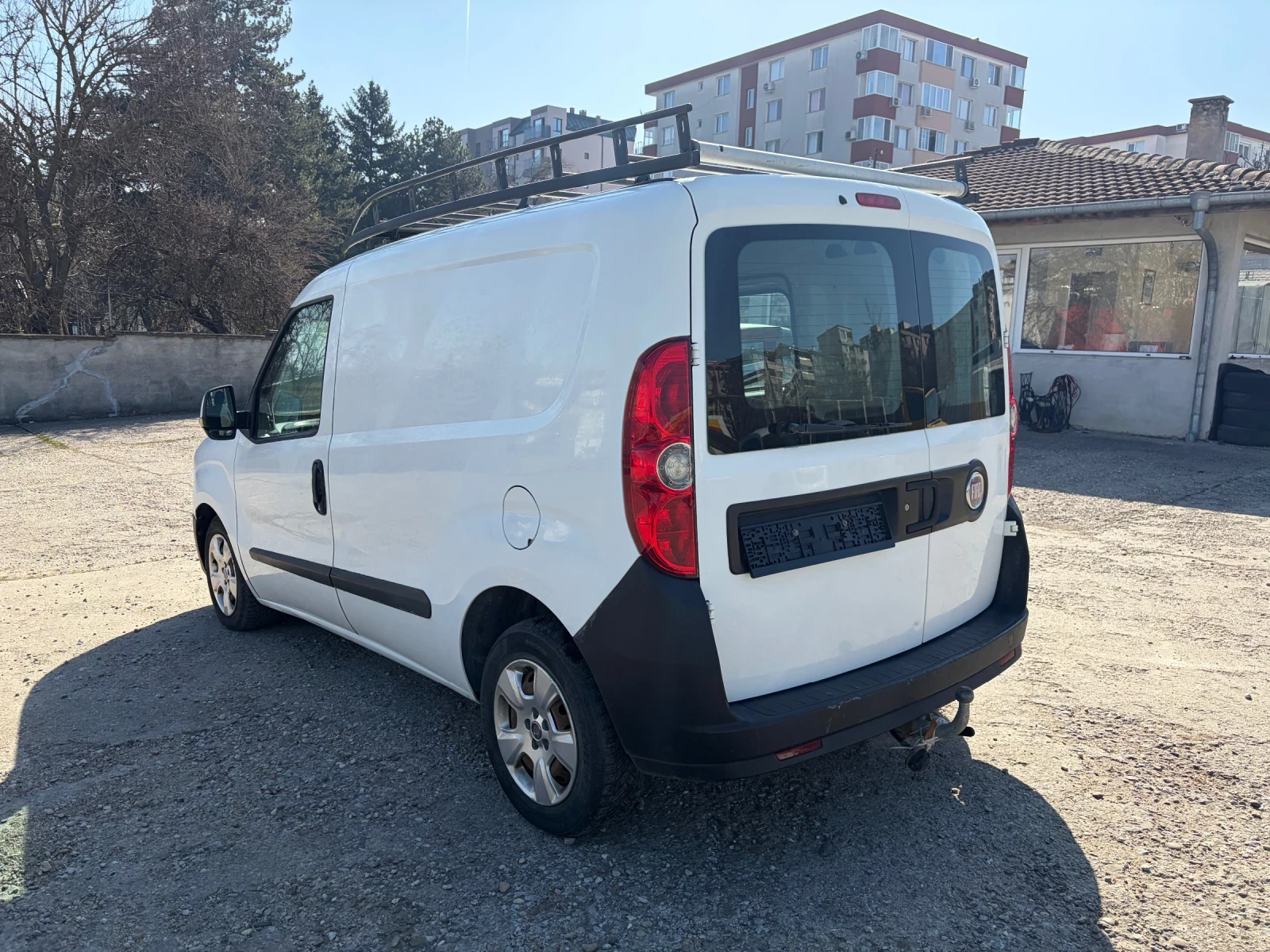 Fiat Doblo 1.6d 105hp Swiss, снимка 5 - Автомобили и джипове - 53824754