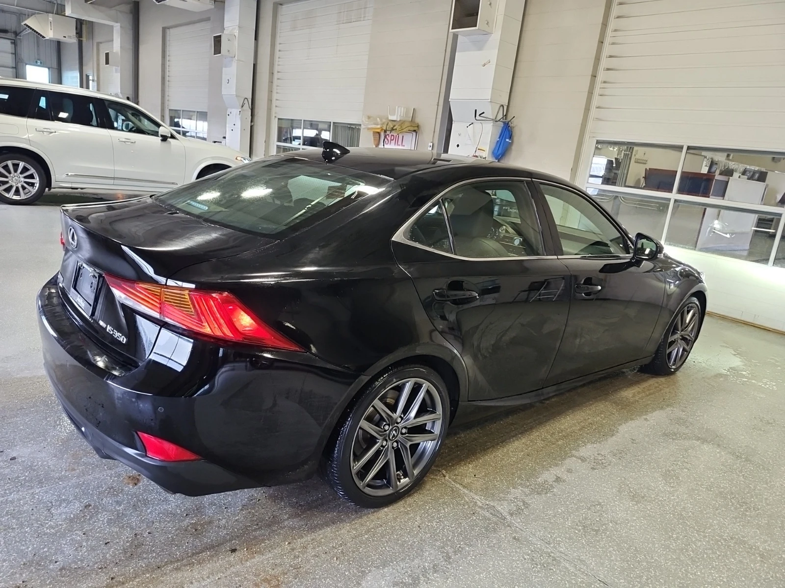 Lexus IS 350 F SPORT * * ��������� * * CARFAX * * ���� ������  | Mobile.bg � ����������� 3