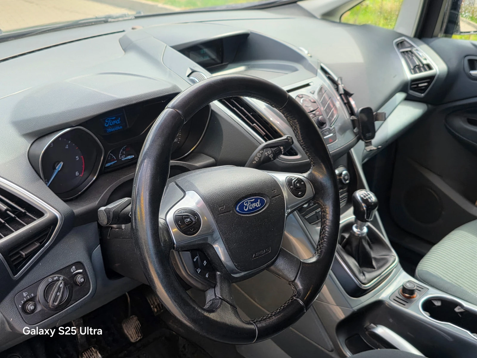 Ford Grand C-Max, снимка 7 - Автомобили и джипове - 54041042