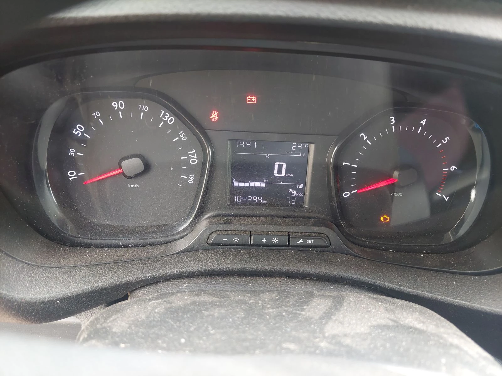 Citroen Jumpy, снимка 10 - Автомобили и джипове - 54544134