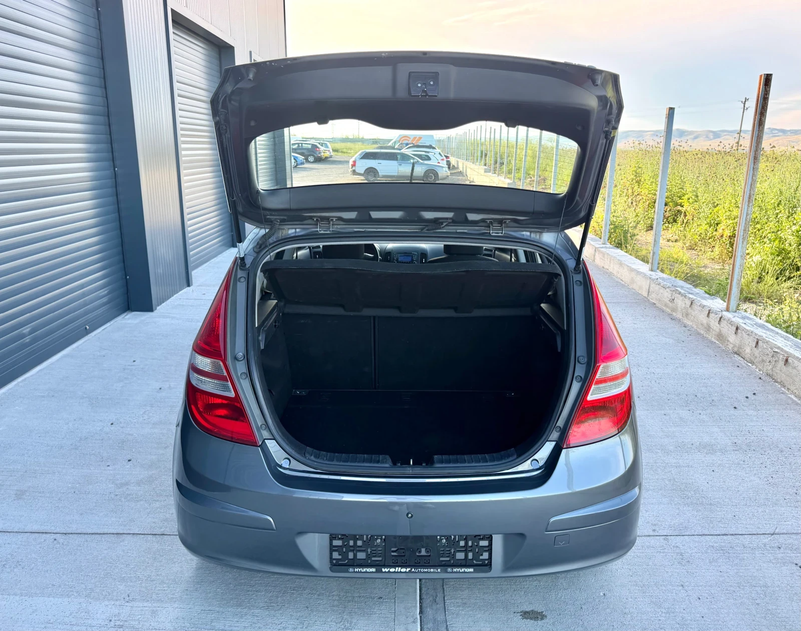 Hyundai I30 1.4 - Отлично Състояние, снимка 5 - Автомобили и джипове - 54838910