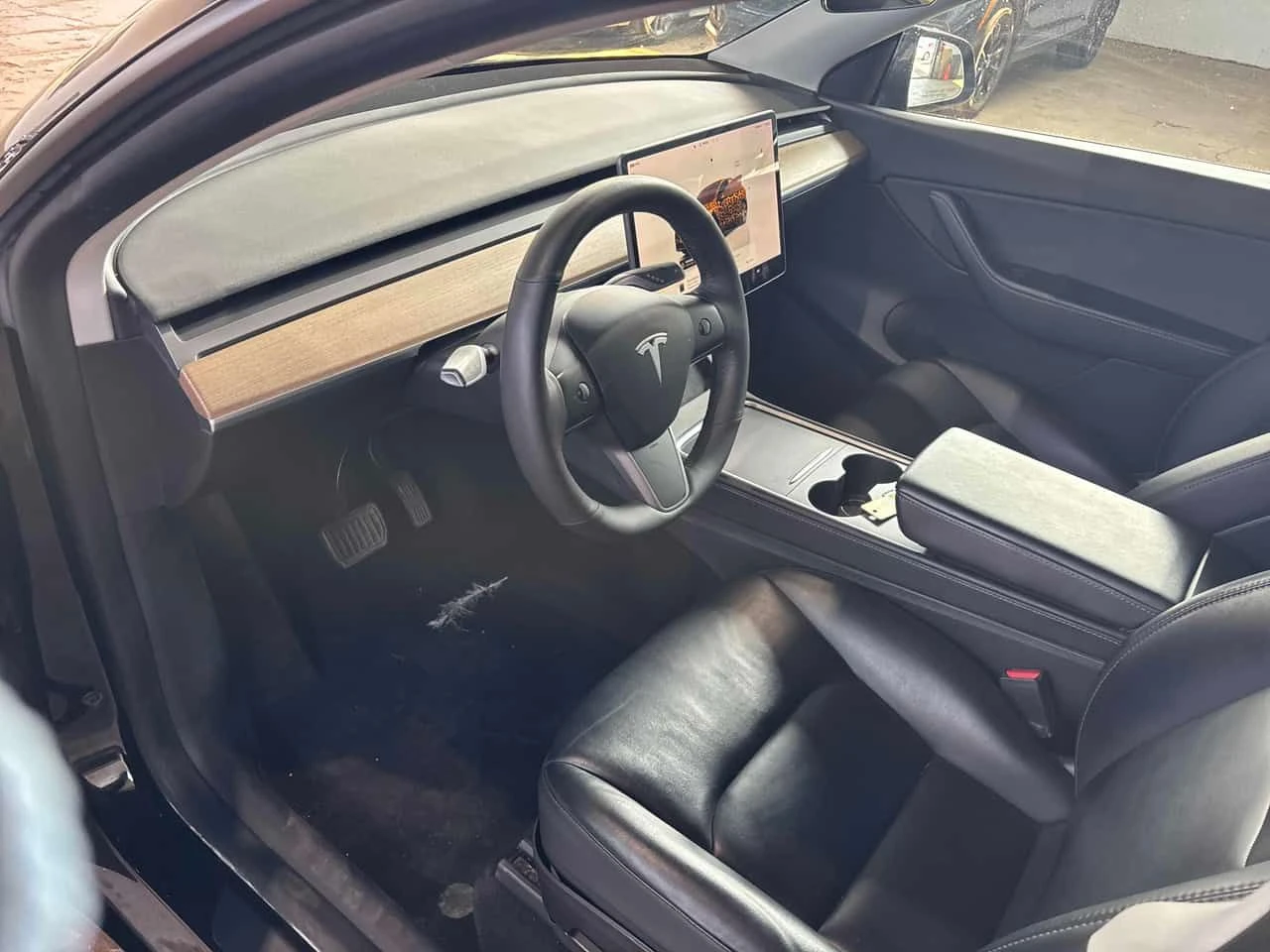Tesla Model Y * Long Range * АВТОКРЕДИТ* , снимка 5 - Автомобили и джипове - 55221792