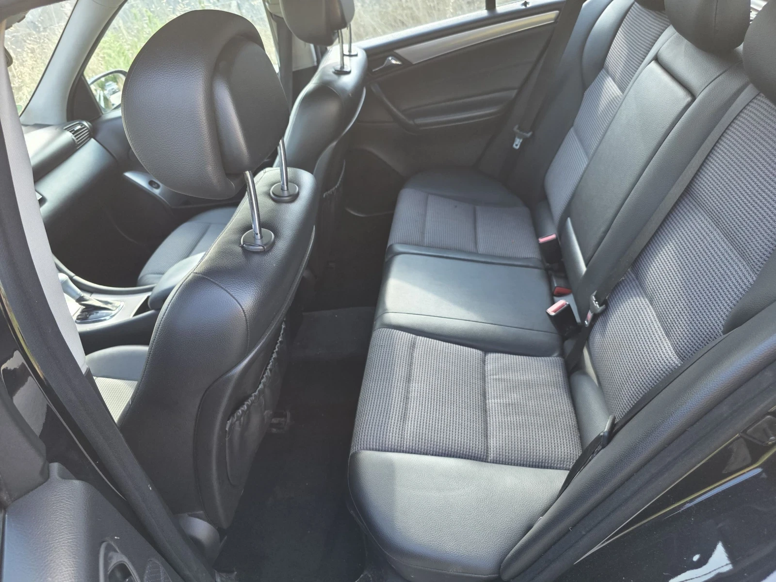 Mercedes-Benz C 220 Cdi-AMG-PACK-SPORTEDITION, снимка 8 - Автомобили и джипове - 55339091