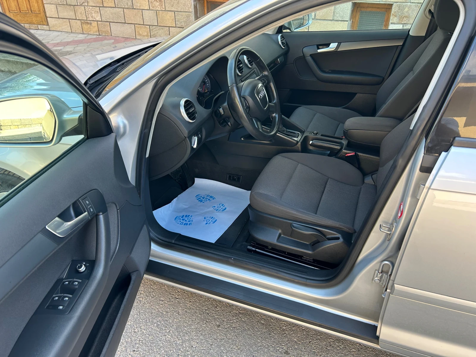 Audi A3 1.2TFSI АВТОМАТИК LED XENON НАВИ, снимка 8 - Автомобили и джипове - 55531615