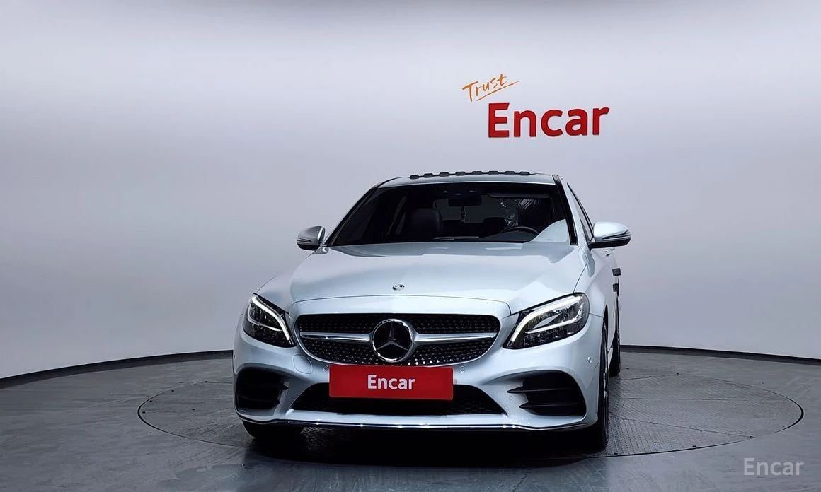 Mercedes-Benz C 200, снимка 3 - Автомобили и джипове - 55611213