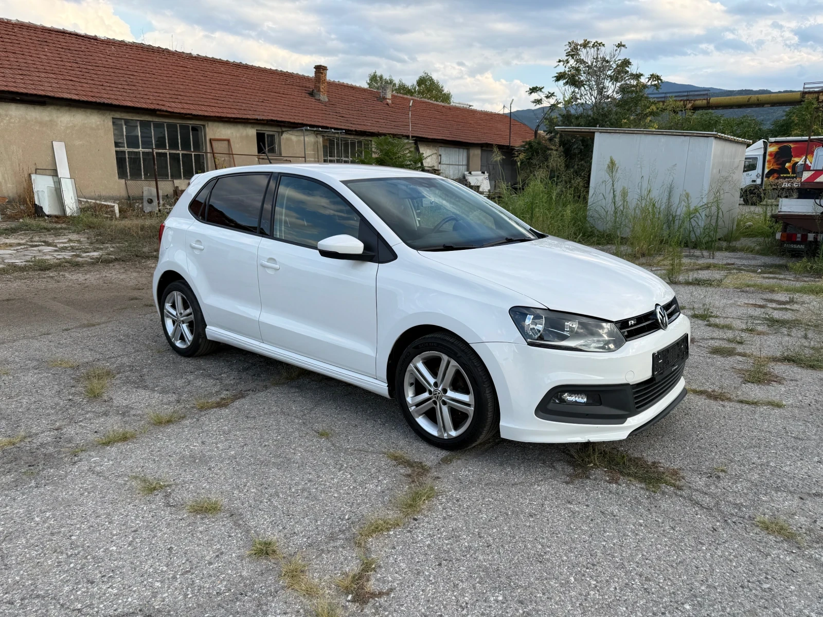 VW Polo R line 1.6 TDI, снимка 3 - Автомобили и джипове - 55614785
