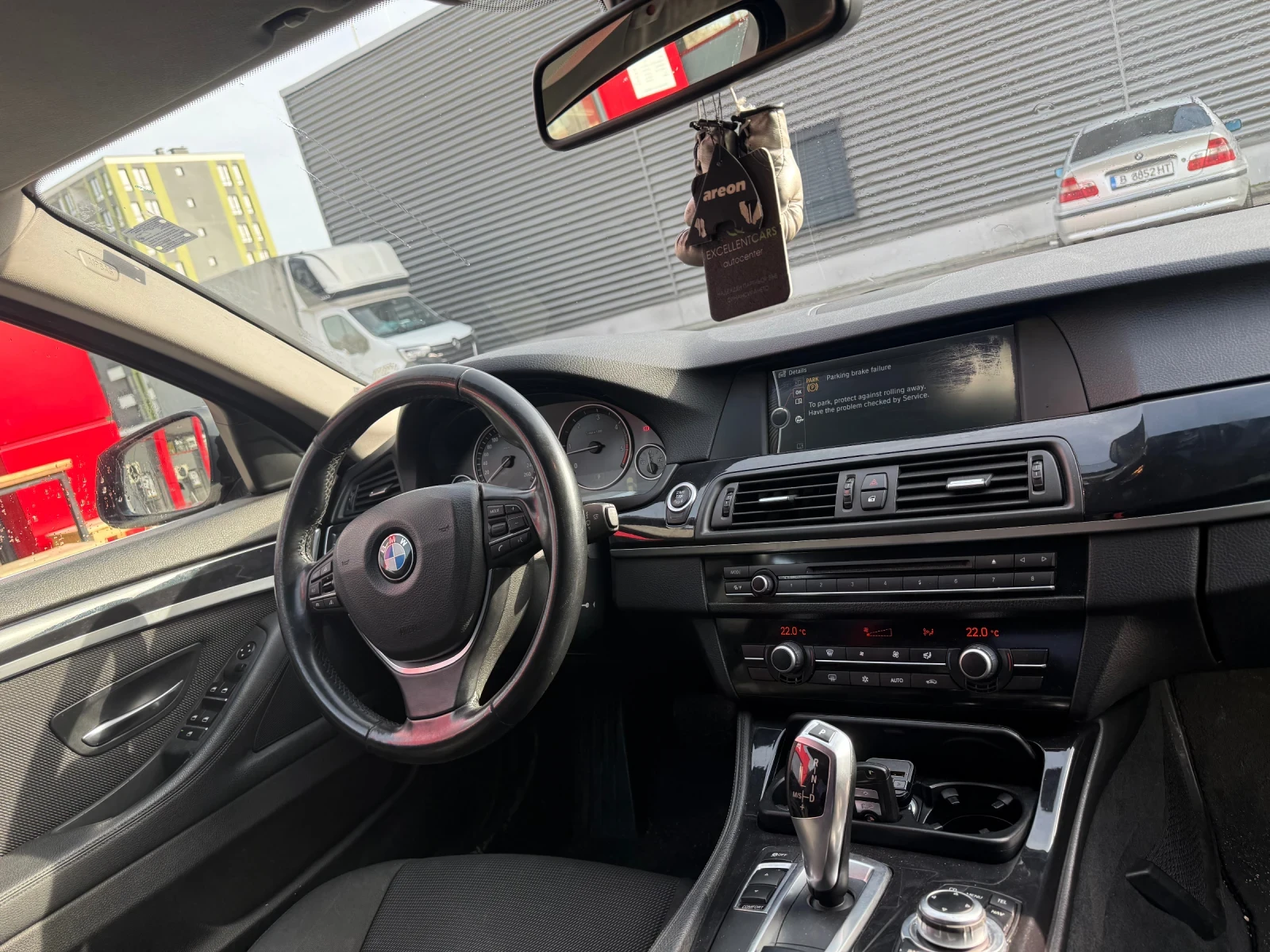 BMW 525, снимка 8 - Автомобили и джипове - 55658767