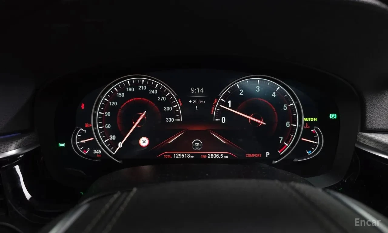 BMW 530 * 530i M Sport Package * ЦЕНА ДО БГ, снимка 8 - Автомобили и джипове - 56131088