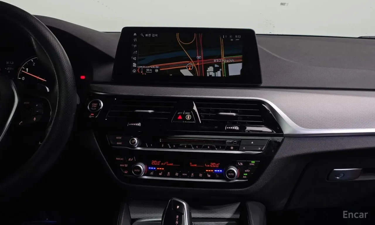 BMW 530 * 530i M Sport Package * ЦЕНА ДО БГ, снимка 12 - Автомобили и джипове - 56131088