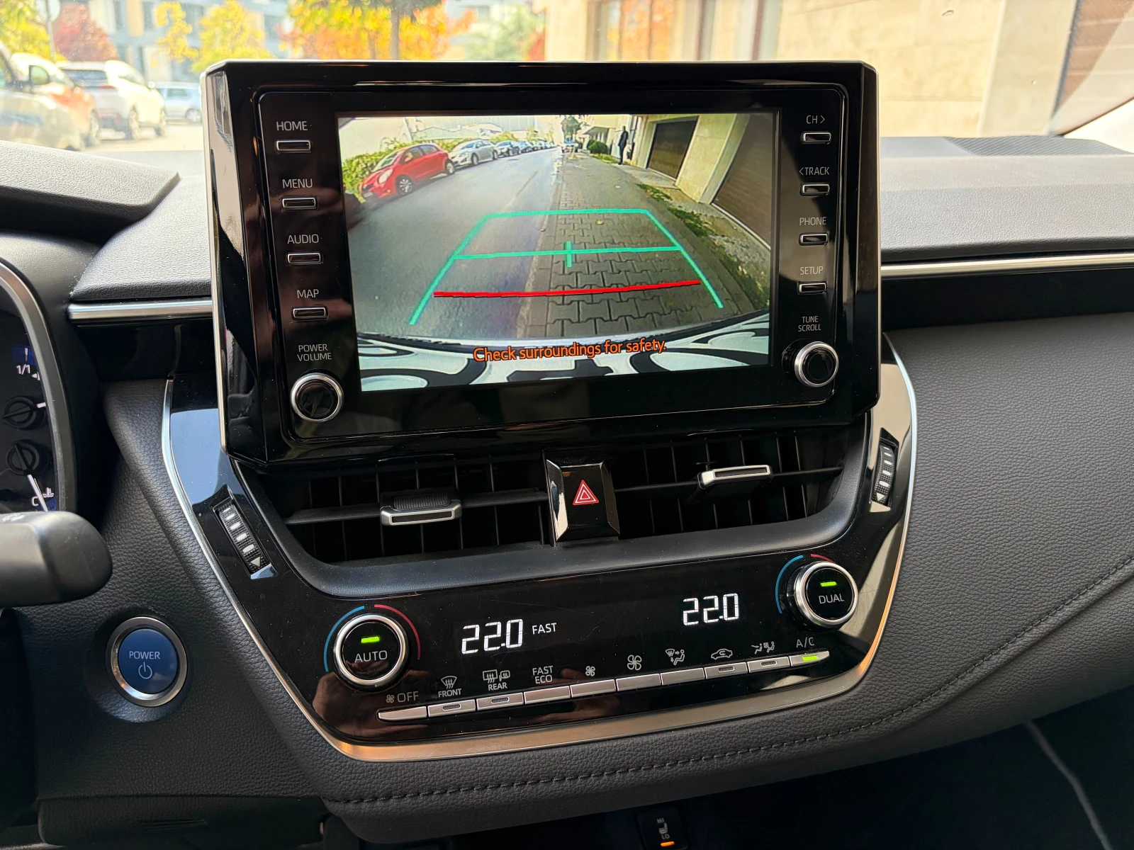 Toyota Corolla 1.8Hybrid e-CVT Executive- � �������� | Mobile.bg � ����������� 11