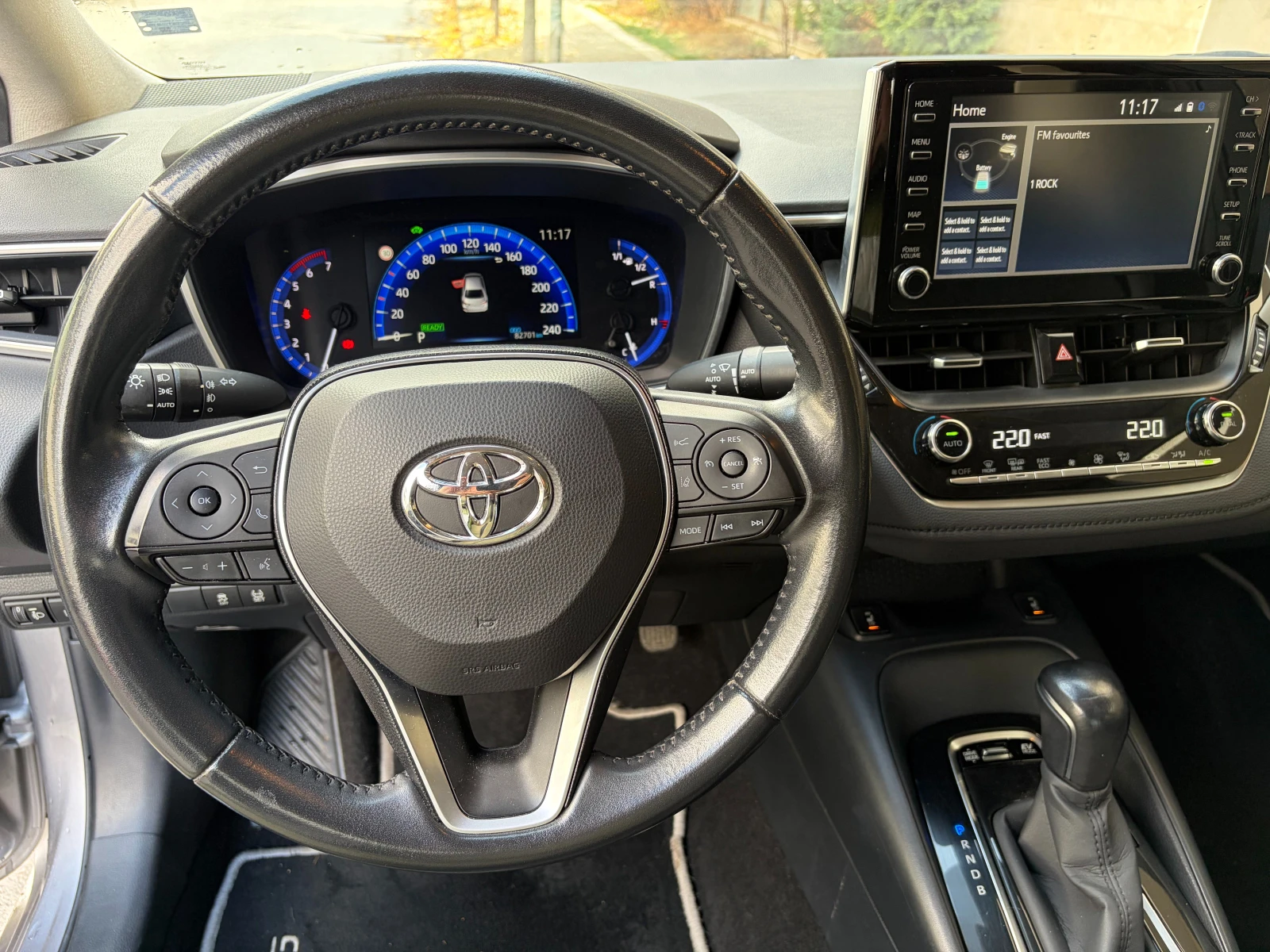 Toyota Corolla 1.8Hybrid e-CVT Executive- � �������� | Mobile.bg � ����������� 9