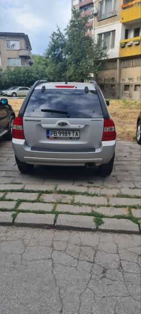 Обява за продажба на Kia Sportage 2.0 16v 140 кс ~4 700 лв. - изображение 6