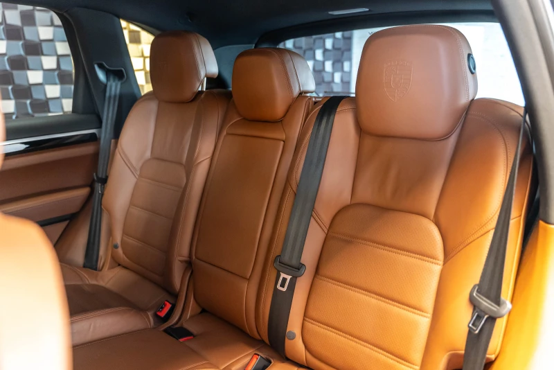 Porsche Cayenne 4.2 gts pack, снимка 11 - Автомобили и джипове - 51505619