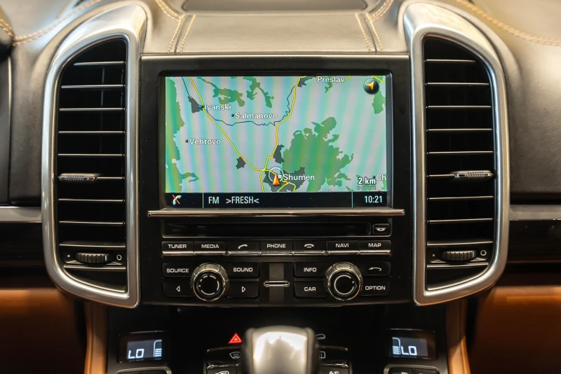 Porsche Cayenne 4.2 gts pack, снимка 15 - Автомобили и джипове - 51505619