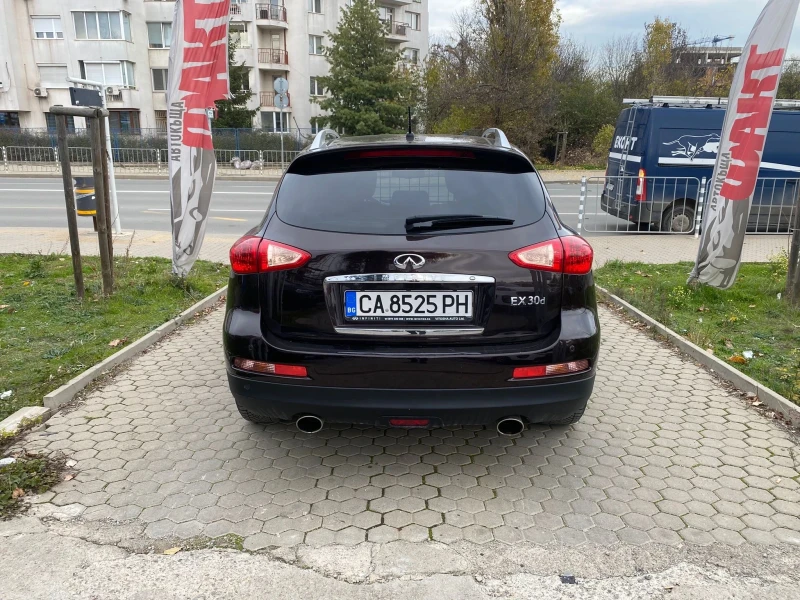 Infiniti Ex30 3.0D/4x4/AVTOMAT/NAVI, снимка 5 - Автомобили и джипове - 52477695