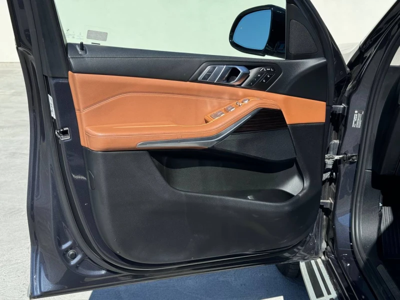 BMW X7 xDrive 40I, снимка 12 - Автомобили и джипове - 52511939