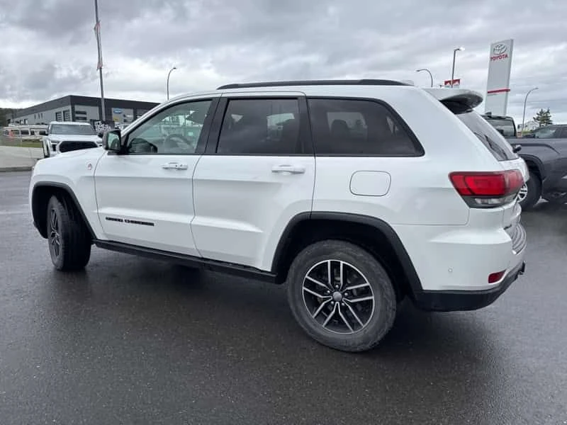 Jeep Grand cherokee  Trailhawk | ФИКСИРАНА ЦЕНА ДО БЪЛГАРИЯ | , снимка 3 - Автомобили и джипове - 55398091