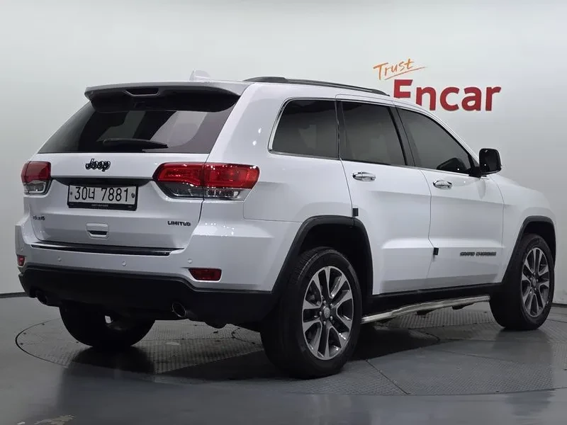 Jeep Cherokee 3.6 Limited - CAMO 30% ABAHC, снимка 3 - Автомобили и джипове - 55941615
