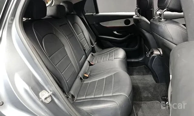 Mercedes-Benz GLC 220 4MATIC* COUPE* 360* КРАЙНА ЦЕНА, снимка 11 - Автомобили и джипове - 56018526