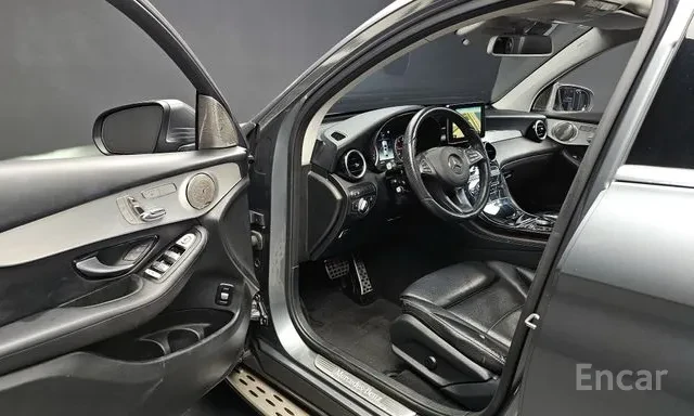 Mercedes-Benz GLC 220 4MATIC* COUPE* 360* КРАЙНА ЦЕНА, снимка 10 - Автомобили и джипове - 56018526
