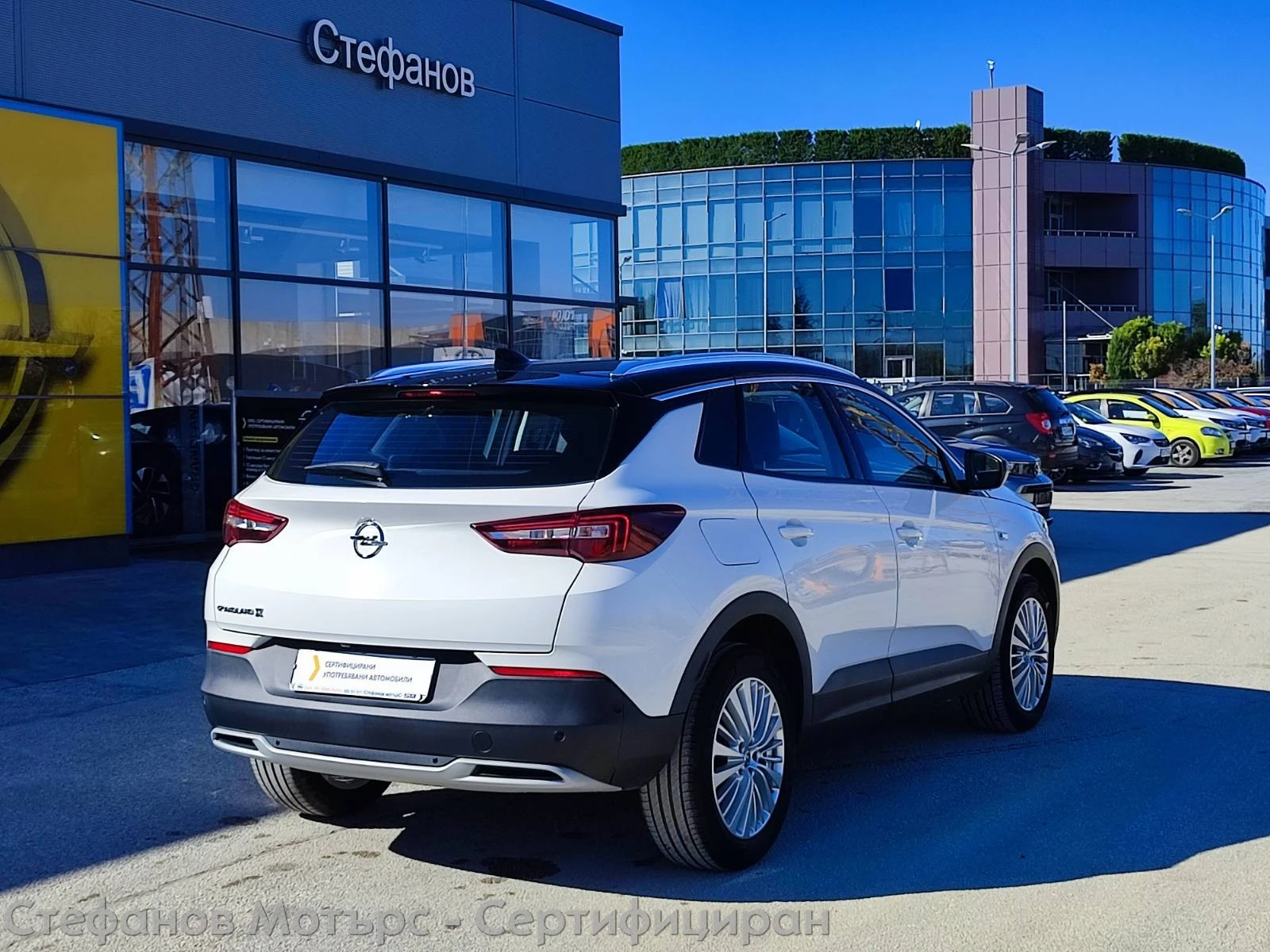 Opel Grandland X Business Innovation 1.5D (130hp) AT8 - изображение 8