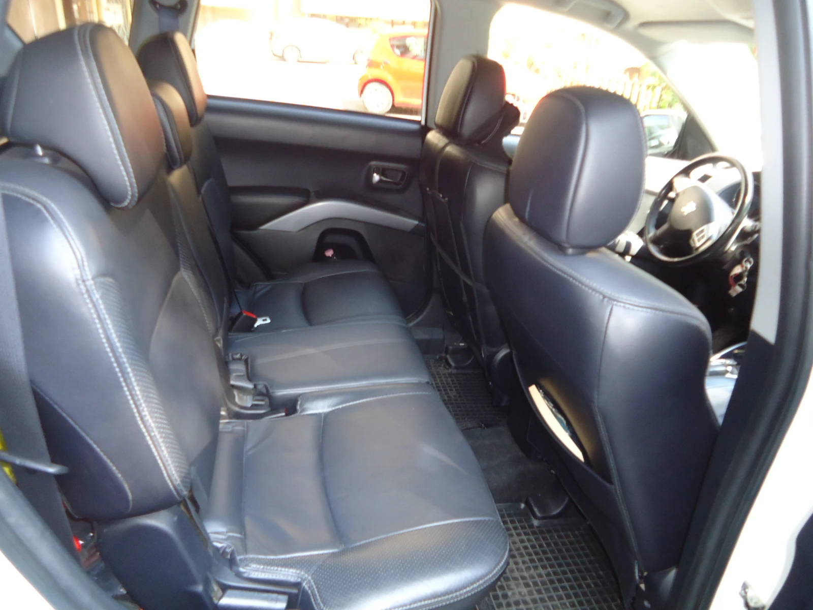 Peugeot 4007  - изображение 7