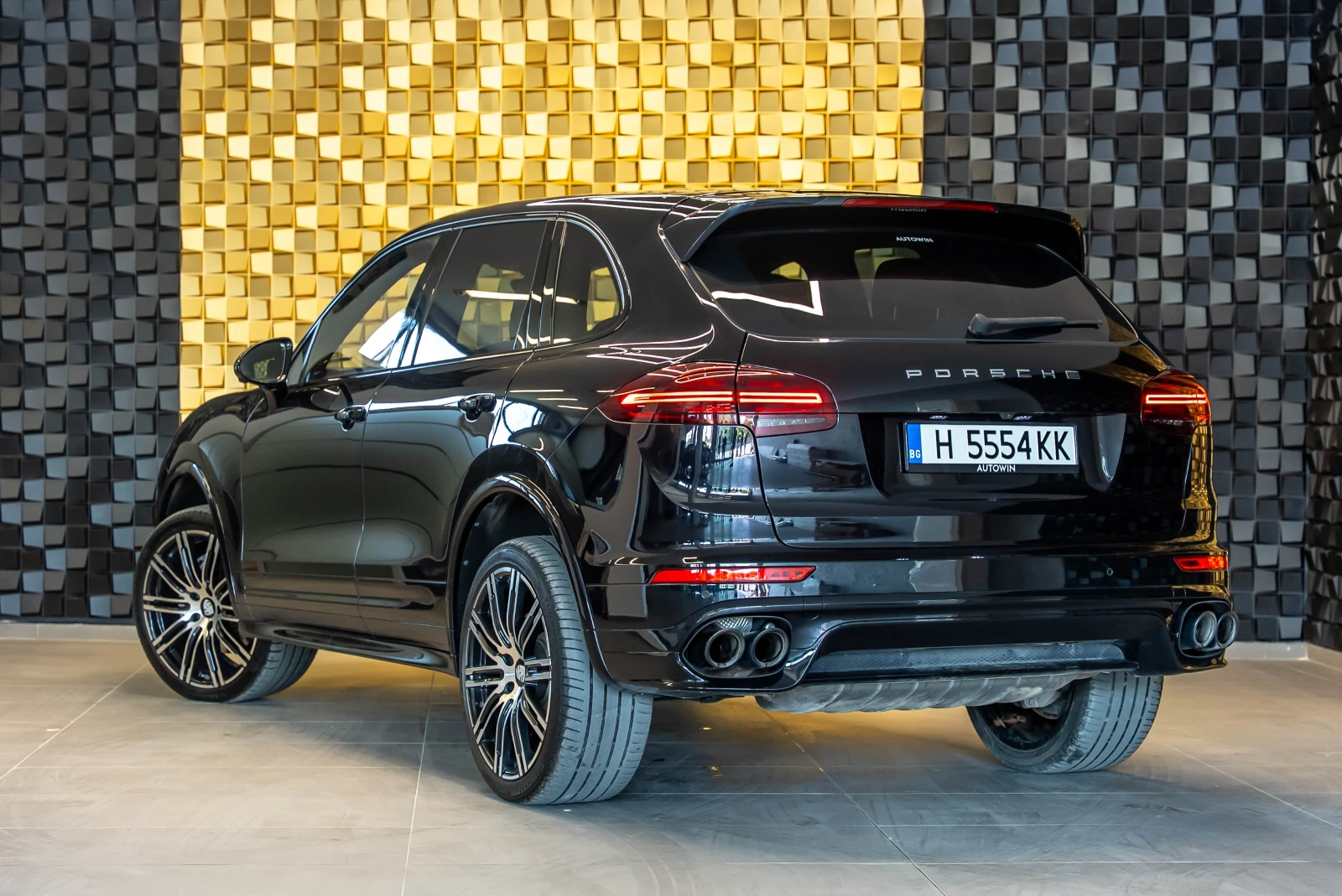Porsche Cayenne 4.2 gts pack - изображение 6