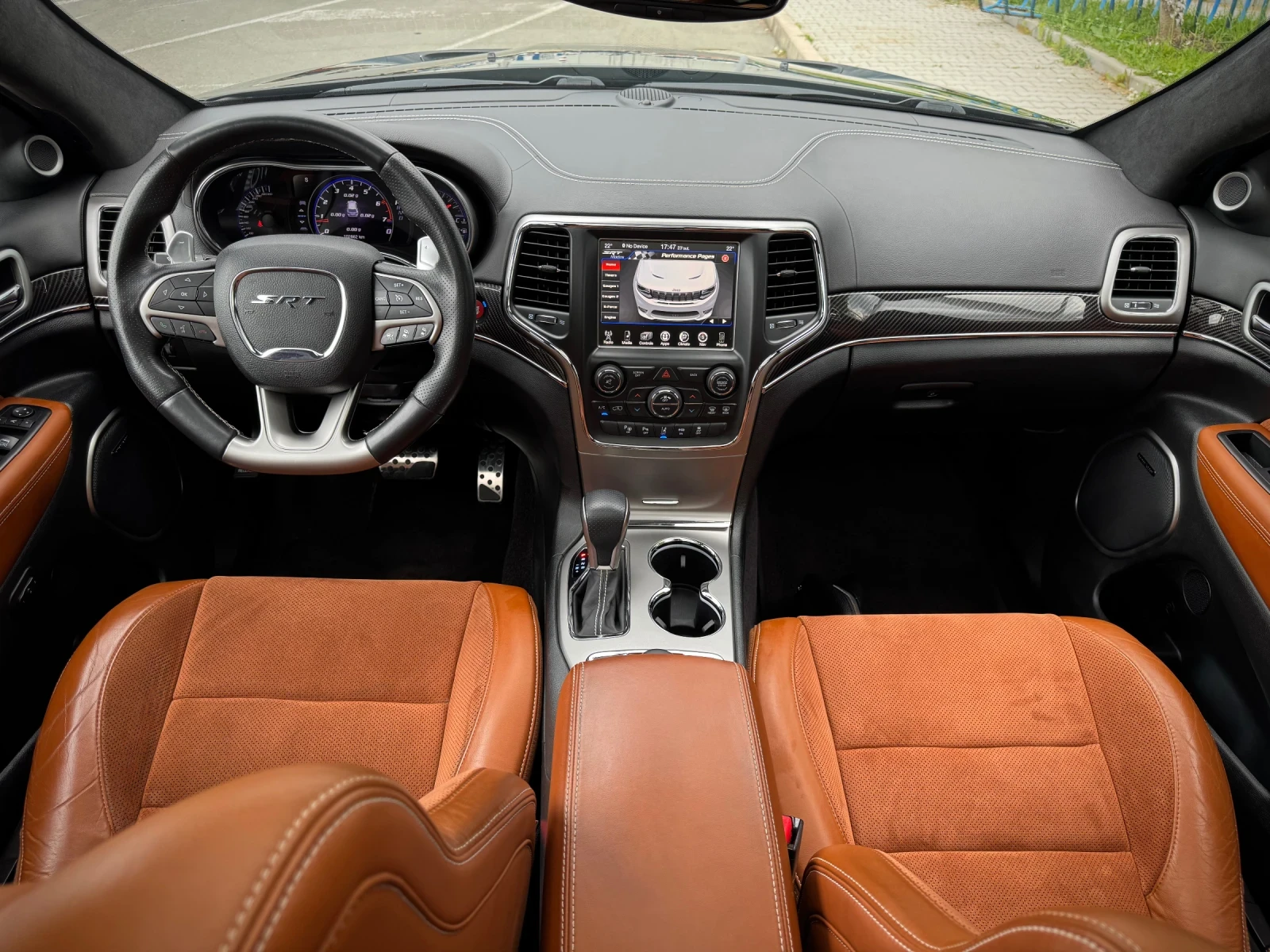 Jeep Grand cherokee 6.4 V8 SRT FACE EXCLUSIVE FULL 102хил.км., снимка 9 - Автомобили и джипове - 54812651