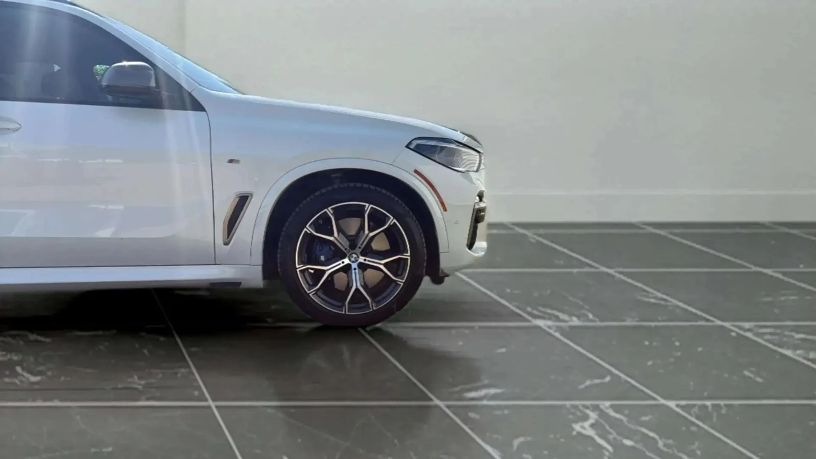 BMW X5 M50i Premium pkg ЦЕНА ДО БЪЛГАРИЯ АВТОКРЕДИТ, снимка 5 - Автомобили и джипове - 55949950