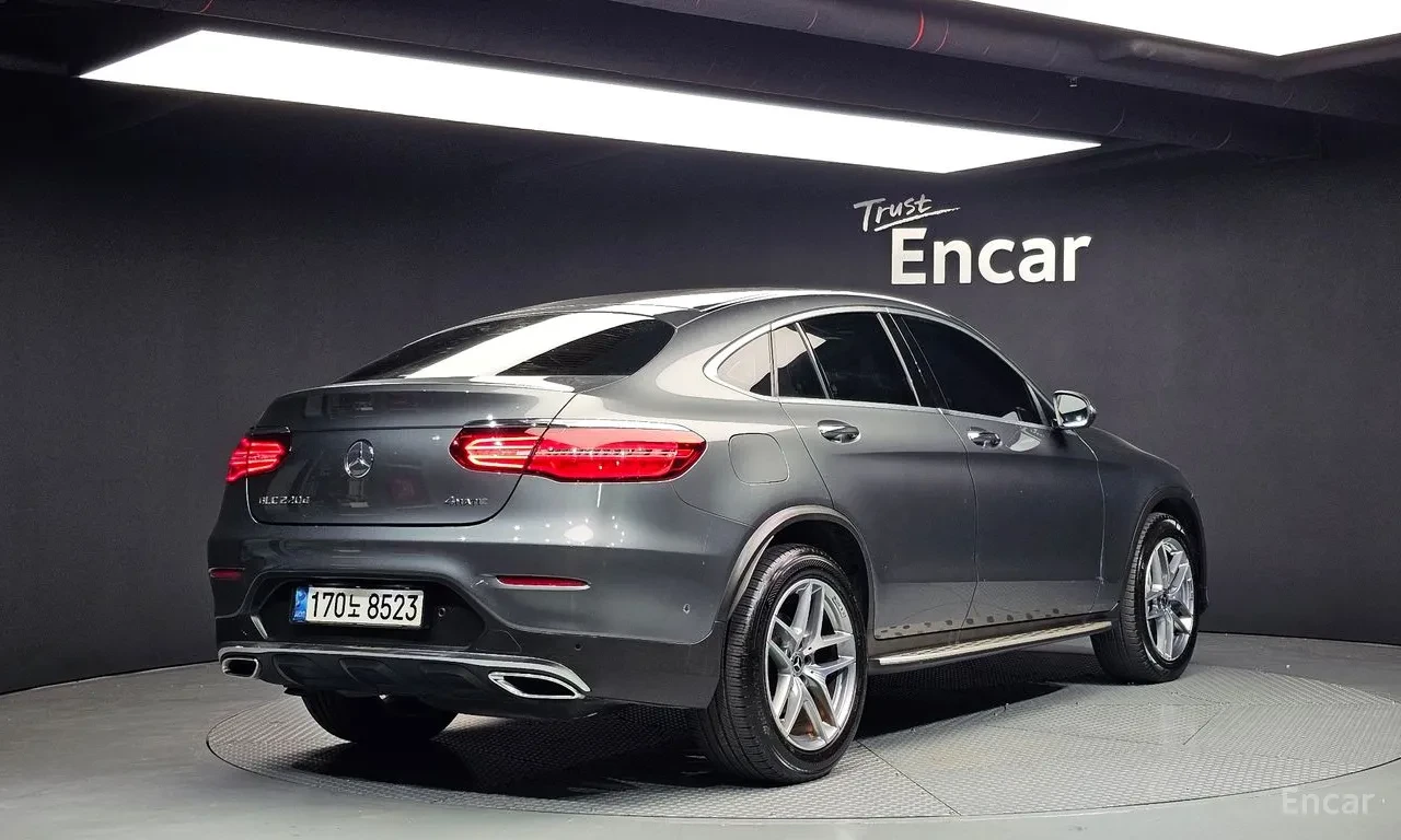 Mercedes-Benz GLC 220 4MATIC* COUPE* 360* КРАЙНА ЦЕНА, снимка 2 - Автомобили и джипове - 56018526