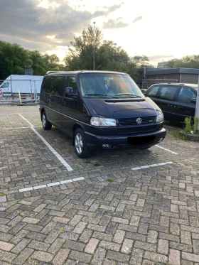     VW Caravelle