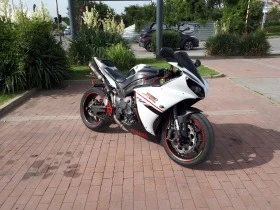 Yamaha YZF-R1 Big Bang Facelift, снимка 3