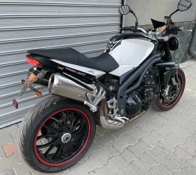     Triumph Speed Triple Video