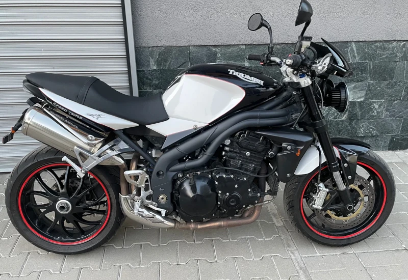 Triumph Speed Triple Video, снимка 2 - Мотоциклети и мототехника - 52435731
