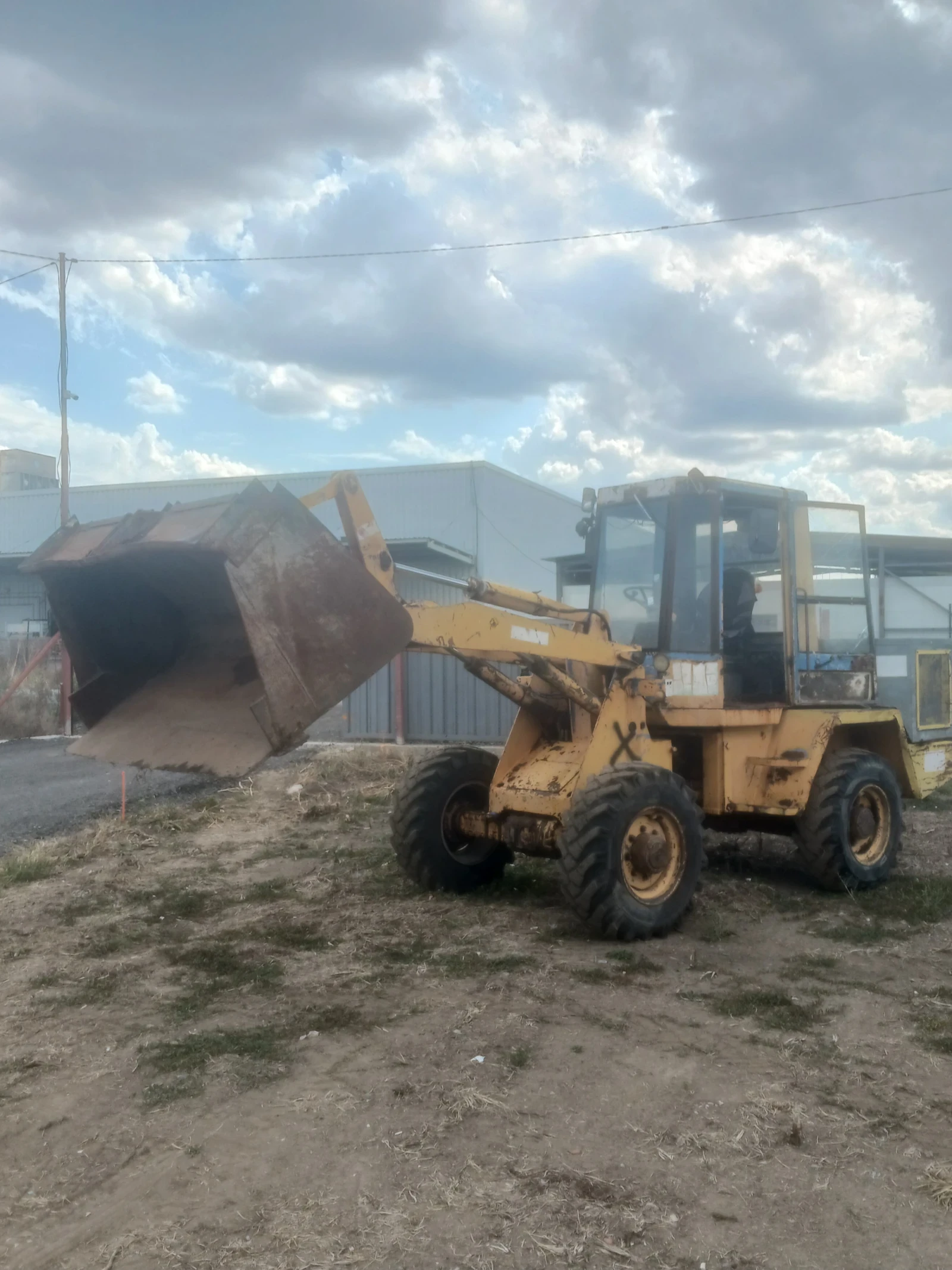 Багер Друга марка, снимка 1