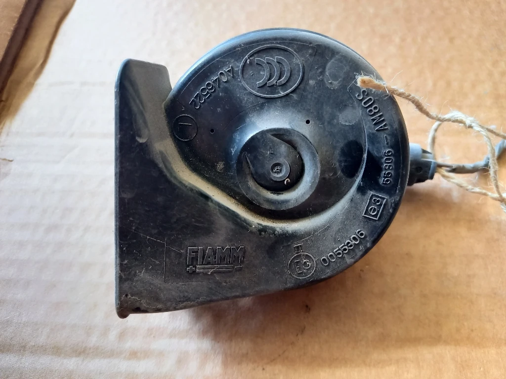 ������� ��� �90 320�  | Mobile.bg � ����������� 1