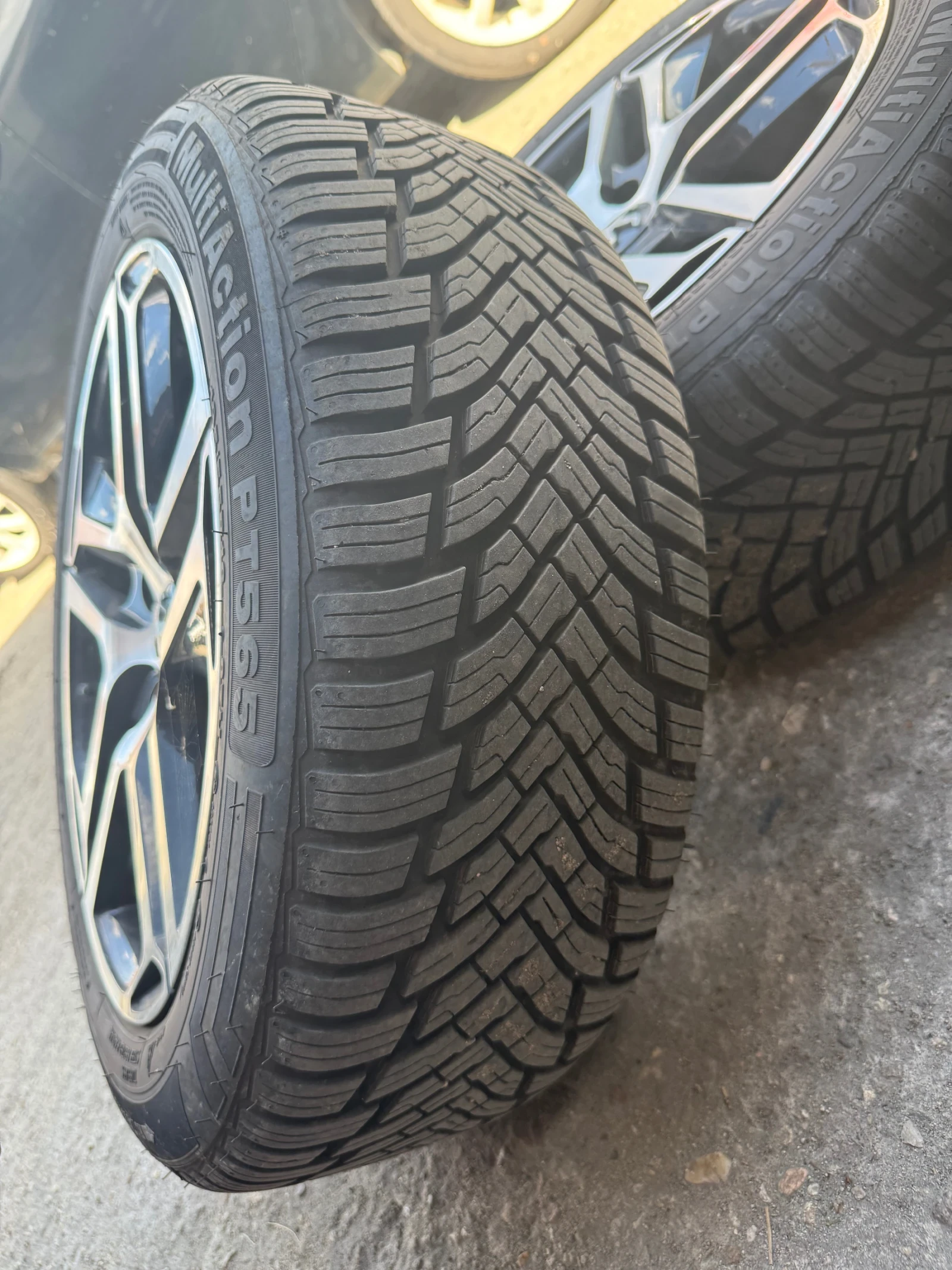 ���� � ������ 195/55R16 | Mobile.bg � ����������� 3