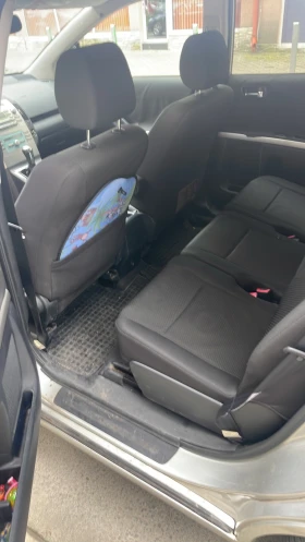 Toyota Corolla verso, снимка 2