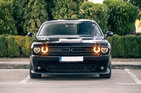 Dodge Challenger 6.4 SCAT PACK, снимка 1