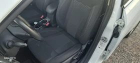 Ford Fiesta Titanium, euro 5, 1, 6D 95k.c., снимка 10