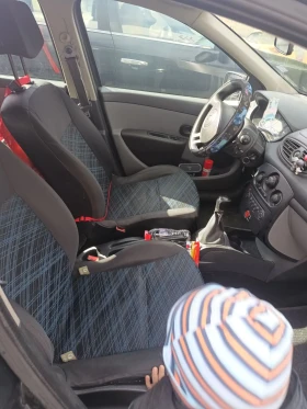 Renault Clio 1.2i 75hp, снимка 5