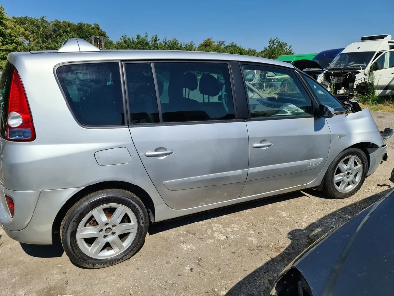 Renault Grand espace 1.9dci, снимка 3 - Автомобили и джипове - 37829175