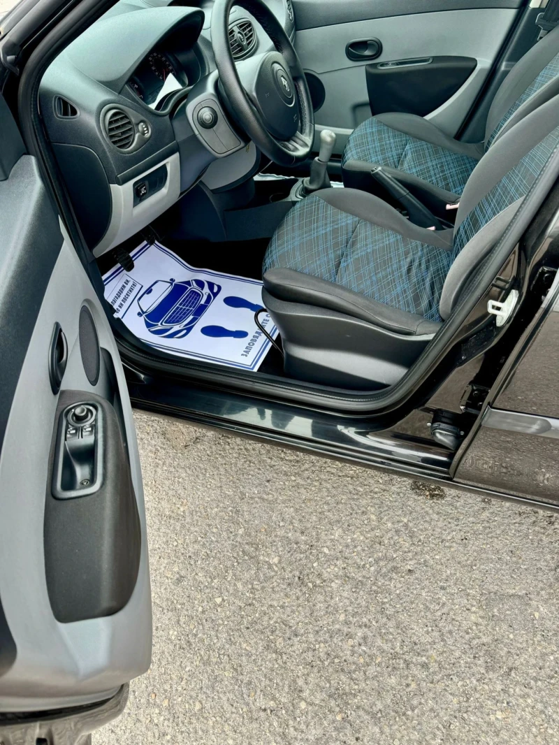 Renault Clio 1.2i, ГАЗ-МЕТАН , снимка 7 - Автомобили и джипове - 50128407