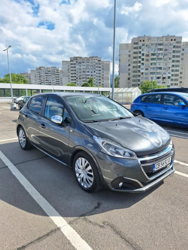 Peugeot 208 1.6 HDI, снимка 5 - Автомобили и джипове - 47586714