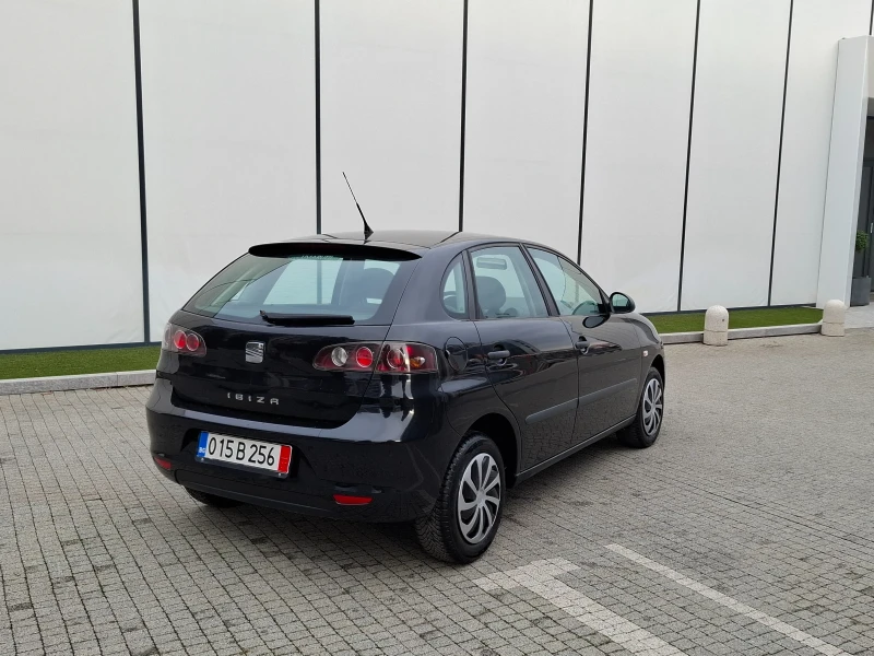 Seat Ibiza 1.2 (69кс)* * * FACELIFT* * * 2009г, снимка 11 - Автомобили и джипове - 48310741