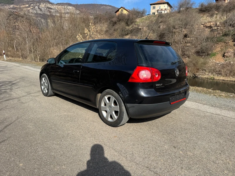 VW Golf, снимка 5 - Автомобили и джипове - 49444281