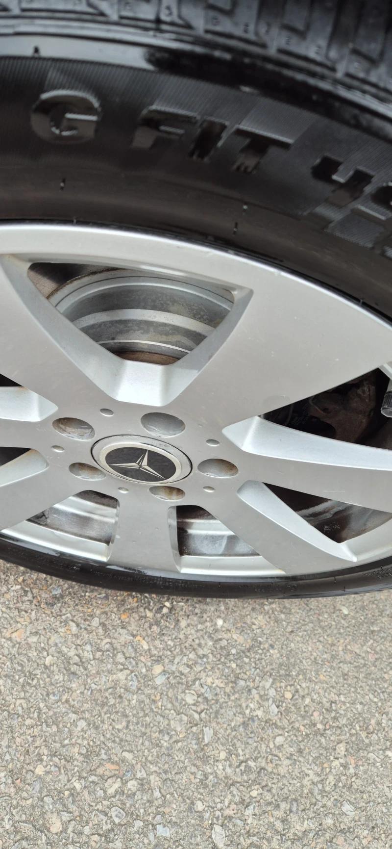 Mercedes-Benz C 220 220CDI/PERFEKRNA/ОБСЛУЖЕНА , снимка 11 - Автомобили и джипове - 52199554