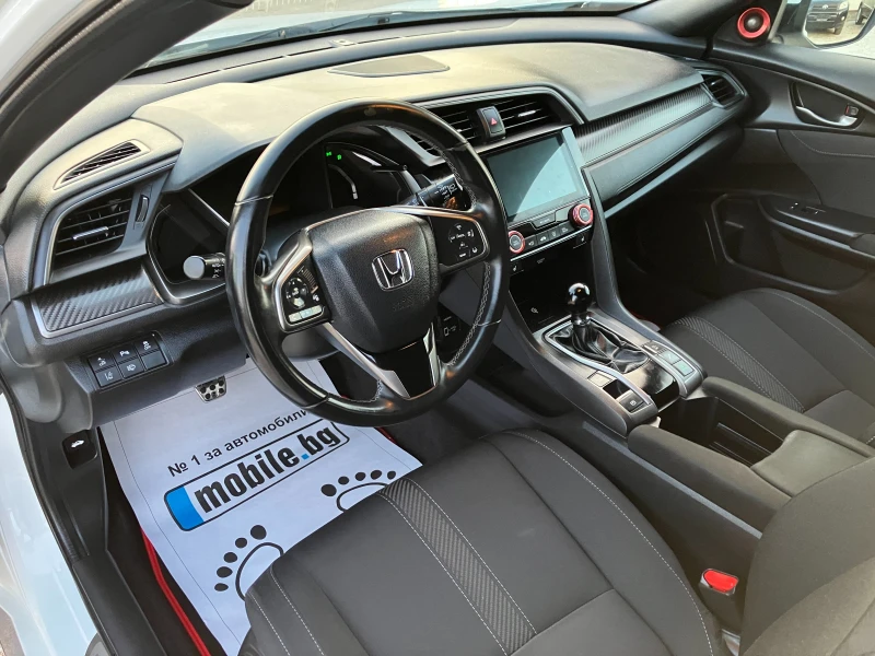 Honda Civic 1.5 V-TEC Turbo, снимка 13 - Автомобили и джипове - 50700042